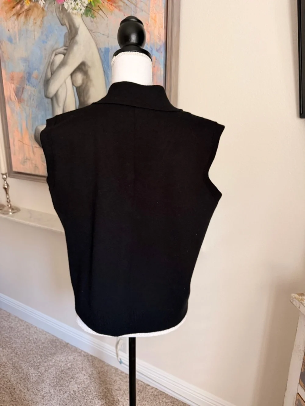 Vest ,   Knitted , Sioni Black Sleeveless Button-Front Knit Top with Collar - Picture 3 of 5
